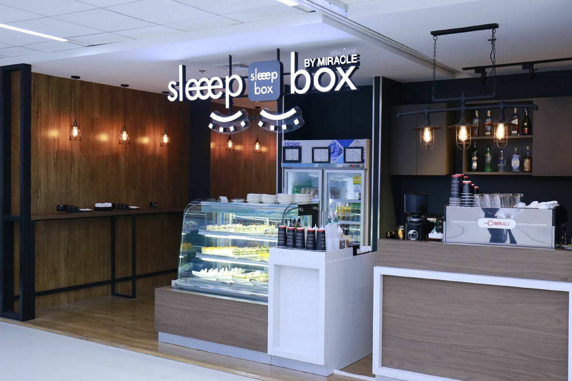A Pousada Sleep Box By Miracle -Booked On Hourly Basis Banguecoque Exterior foto